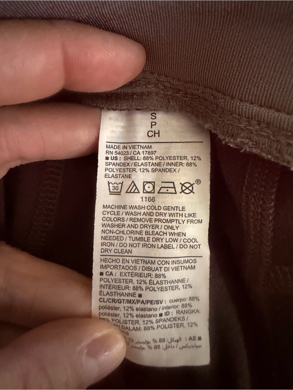 Old Navy Active Lined Shorts - Picture 4 of 5